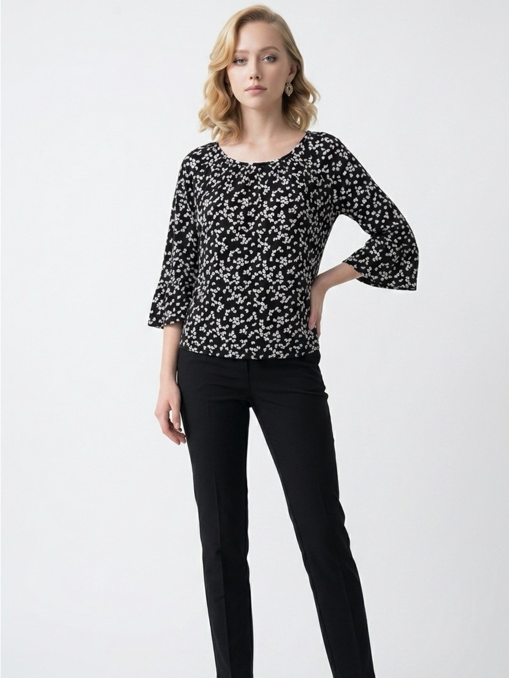Michael Kors Women's Sz Small Blouse 3/4 Sleeve Black/White Hearts Top $64